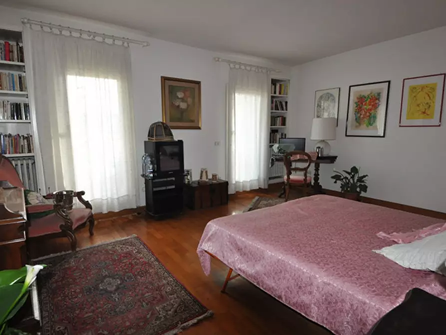 Immagine 26 di Casa indipendente in vendita  in Via Concino Concini a Terranuova Bracciolini