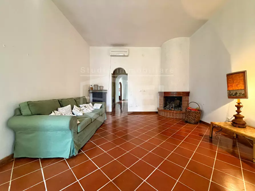 Immagine 11 di Appartamento in vendita  in Via del Poggio a Livorno