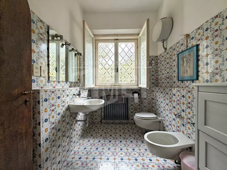 Immagine 32 di Appartamento in vendita  in Via del Poggio a Livorno