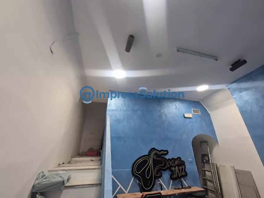 Immagine 5 di Negozio in affitto  in Via Bologna a Napoli
