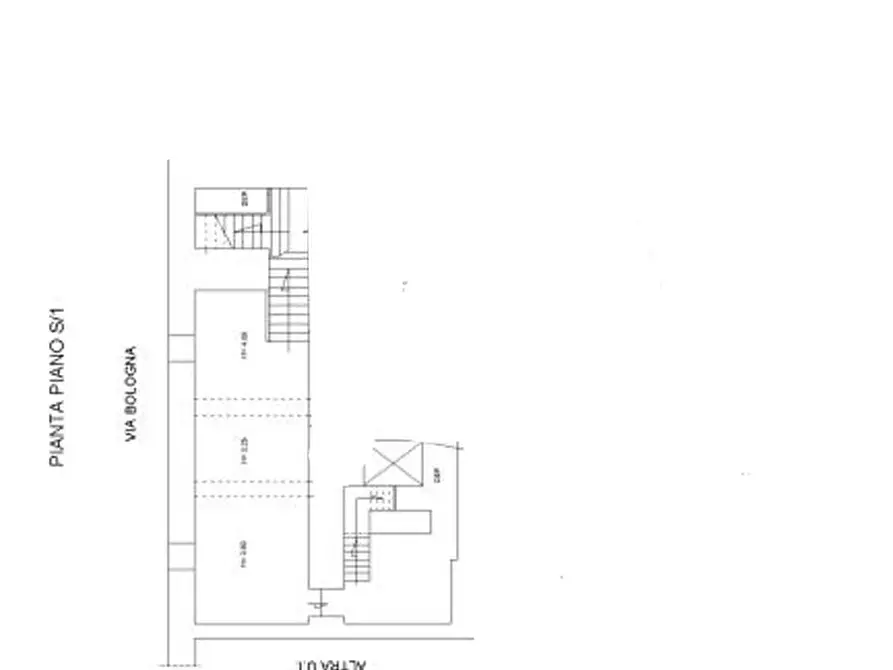 Immagine 11 di Negozio in affitto  in Via Bologna a Napoli