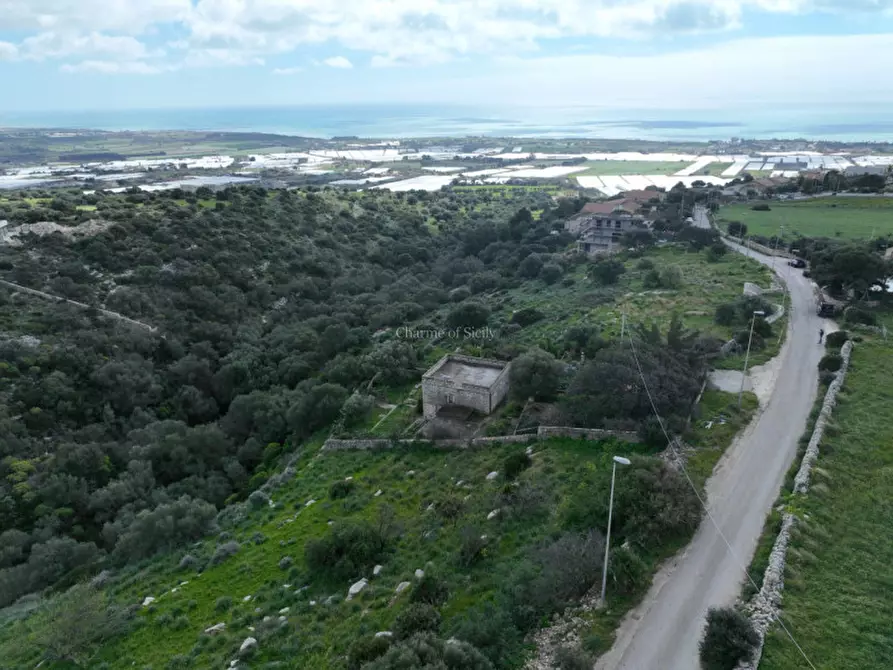Immagine 12 di Casa indipendente in vendita  in CONTRADA FONTANA NUOVA a Ragusa