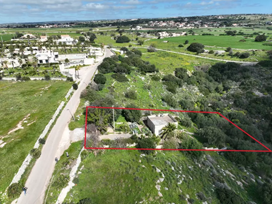 Immagine 14 di Casa indipendente in vendita  in CONTRADA FONTANA NUOVA a Ragusa