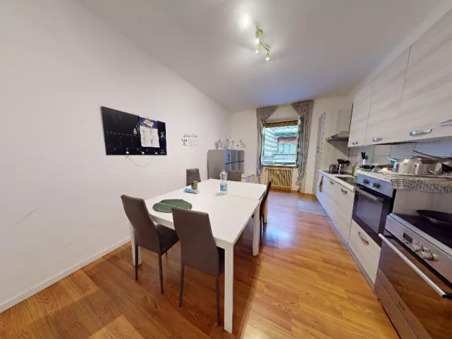 Immagine 14 di Camera in affitto  in Via Felice Casati, 39 a Milano