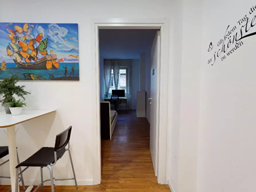 Immagine 17 di Camera in affitto  in Via Felice Casati, 39 a Milano