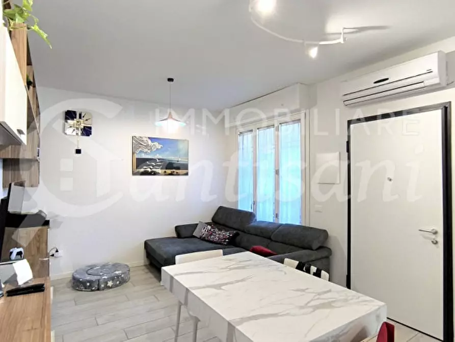 Immagine 2 di Appartamento in vendita  in via chiusi a Firenze