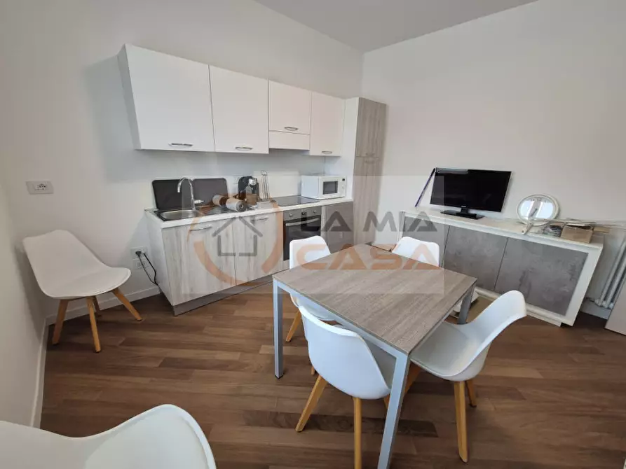 Immagine 1 di Camera in affitto  in Via Antonio Zacco a Padova