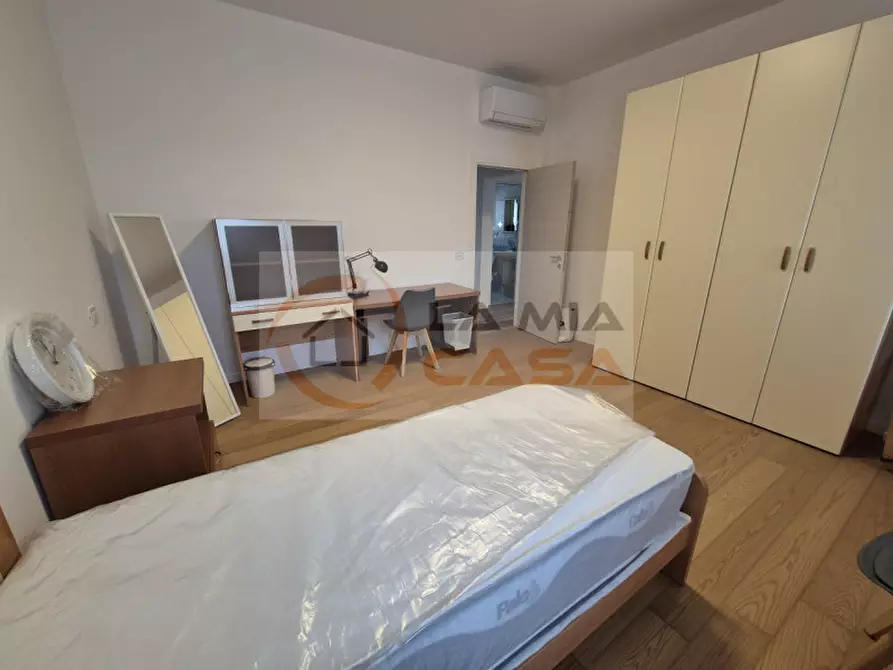 Immagine 5 di Camera in affitto  in Via Antonio Zacco a Padova