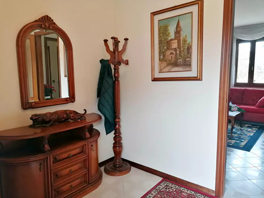 Immagine 5 di Appartamento in vendita  in via vecellio a Lendinara