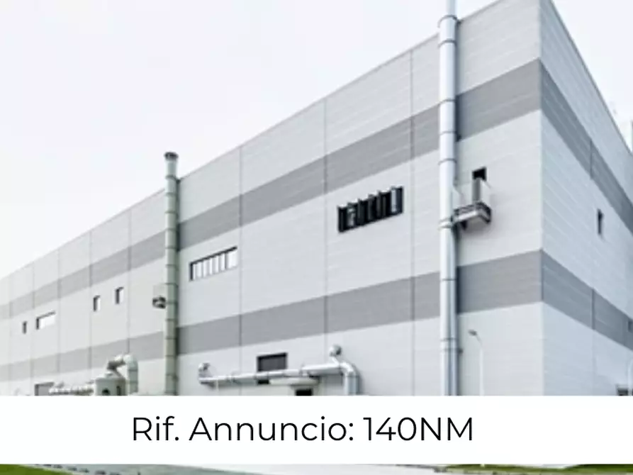 Immagine 1 di Capannone industriale in affitto  in VIA LONGHIN 2 a Padova
