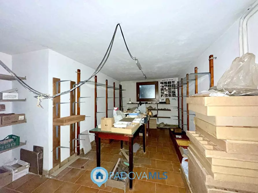 Immagine 24 di Villa in vendita  in Via Risorgimento a Bovolenta