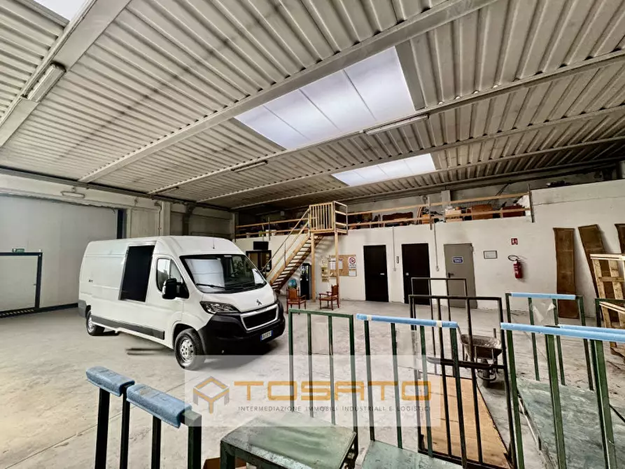 Immagine 12 di Capannone industriale in vendita  a Cerea