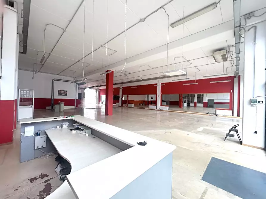 Immagine 2 di Capannone industriale in affitto  in VIA ROMAGNA a Cesena