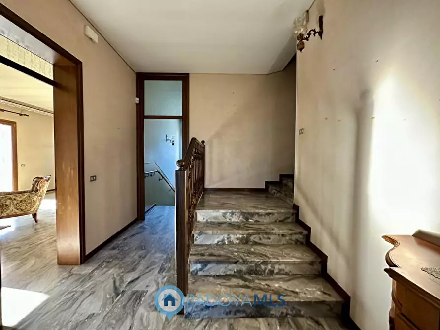 Immagine 8 di Villa in vendita  in Via Risorgimento a Bovolenta