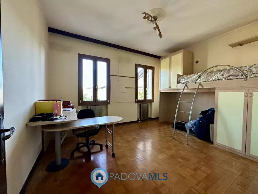 Immagine 15 di Villa in vendita  in Via Risorgimento a Bovolenta