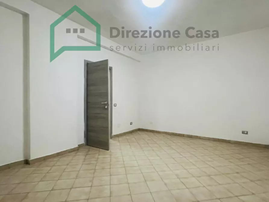 Immagine 12 di Ufficio in affitto  in VIA SERAFINO BISCARDI 31 a Napoli