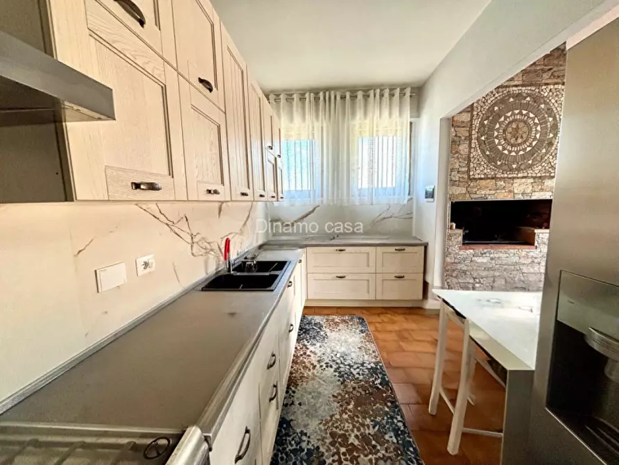 Immagine 3 di Appartamento in vendita  in Via Enrico De Nicola a Montemurlo