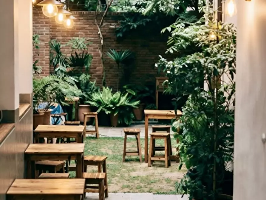 Immagine 5 di Attività commerciale in vendita  a Schio