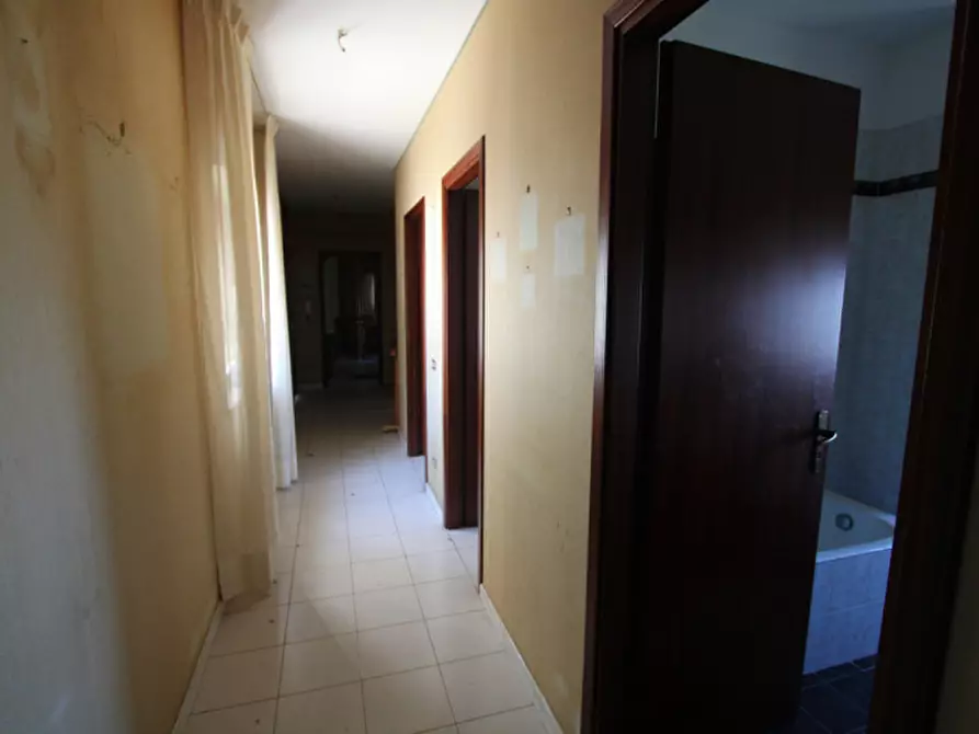 Immagine 21 di Appartamento in vendita  in via Casalotto Curcuraci a Messina