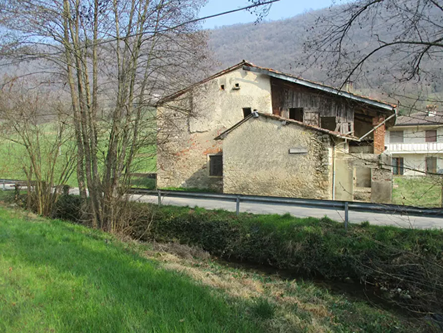 Immagine 4 di Casa bifamiliare in vendita  in Via Valdilonte, 16 a Castelgomberto