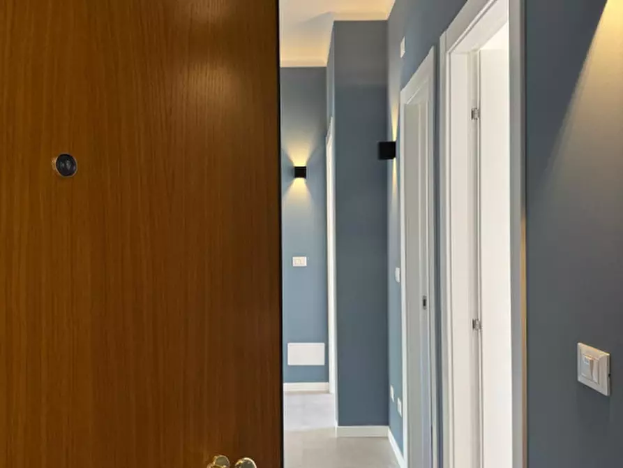 Immagine 9 di Appartamento in affitto  in Via Giovanni e Demetrio Economo 12/8 a Trieste