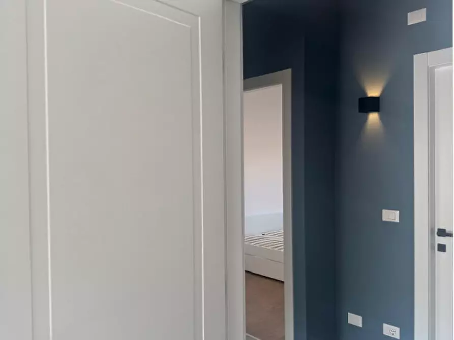 Immagine 17 di Appartamento in affitto  in Via Giovanni e Demetrio Economo 12/8 a Trieste