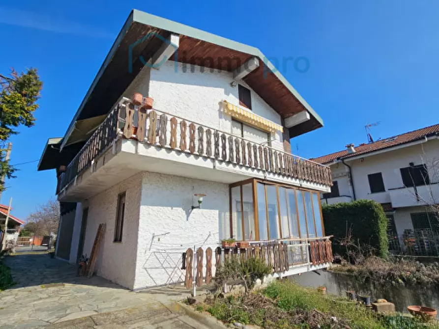 Immagine 2 di Villa in vendita  in Via Oglianico nr. 29 a Rivarolo Canavese