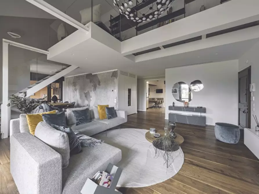 Immagine 1 di Attico in vendita  in Via Altinate a Padova