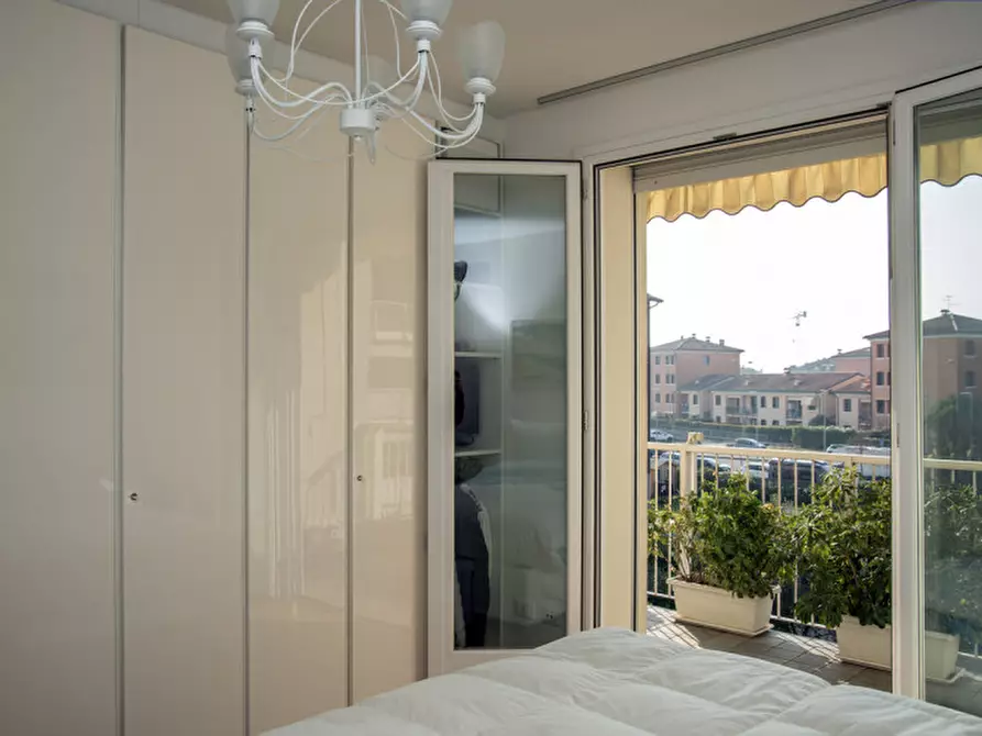 Immagine 14 di Appartamento in vendita  in Piazzale Rita Levi Montalcini a San Martino Buon Albergo