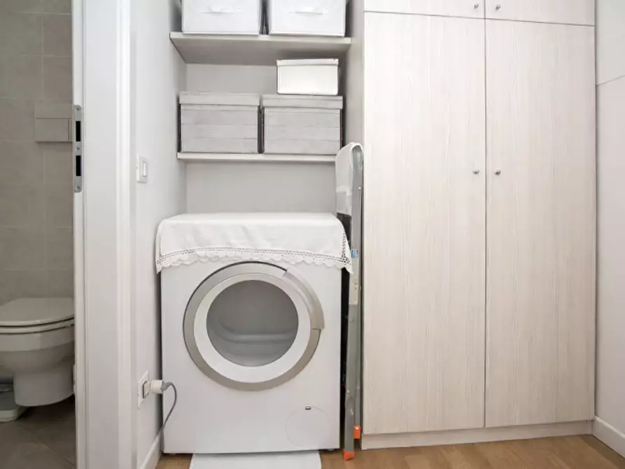 Immagine 17 di Appartamento in vendita  in Piazzale Rita Levi Montalcini a San Martino Buon Albergo