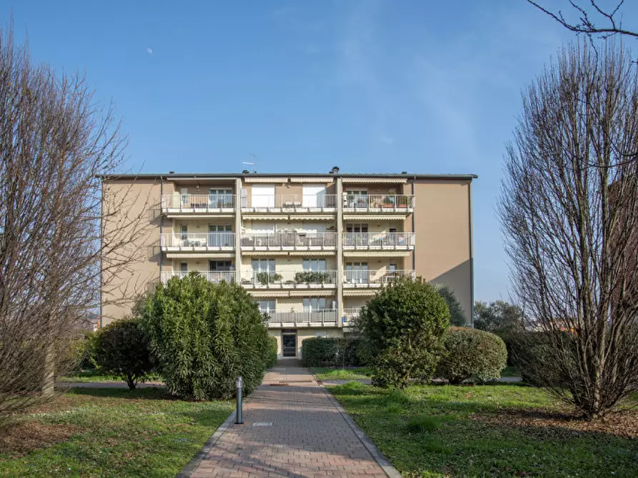 Immagine 25 di Appartamento in vendita  in Piazzale Rita Levi Montalcini a San Martino Buon Albergo