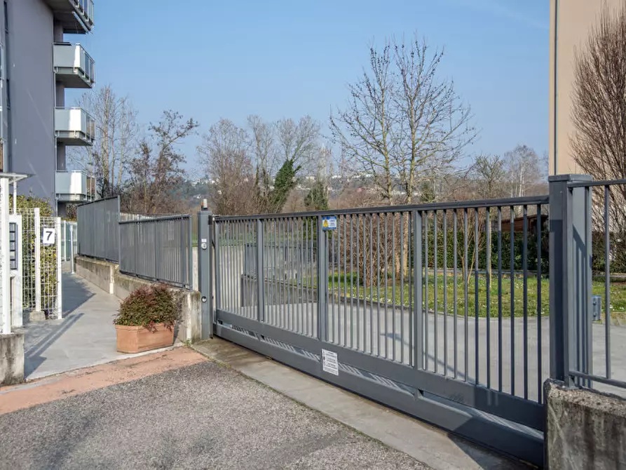 Immagine 29 di Appartamento in vendita  in Piazzale Rita Levi Montalcini a San Martino Buon Albergo