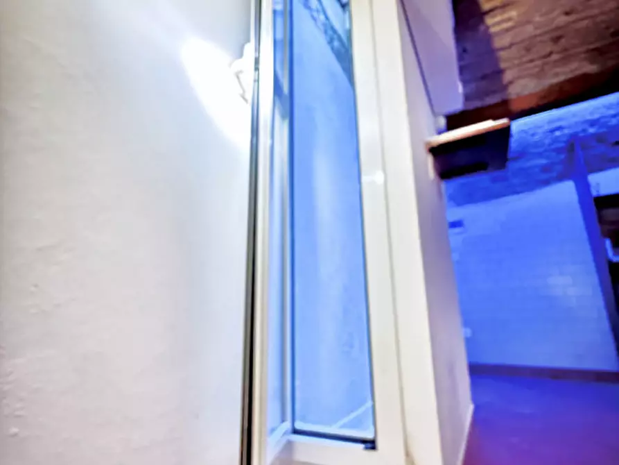 Immagine 6 di Cantina in vendita  in via sant'isaia 27 a Bologna