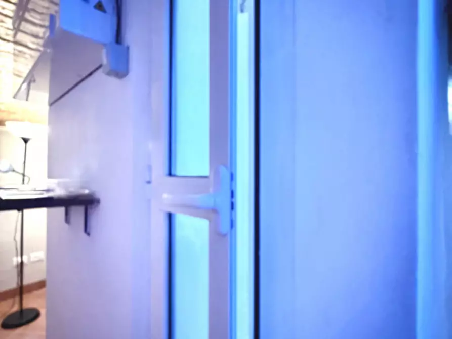 Immagine 10 di Cantina in vendita  in via sant'isaia 27 a Bologna