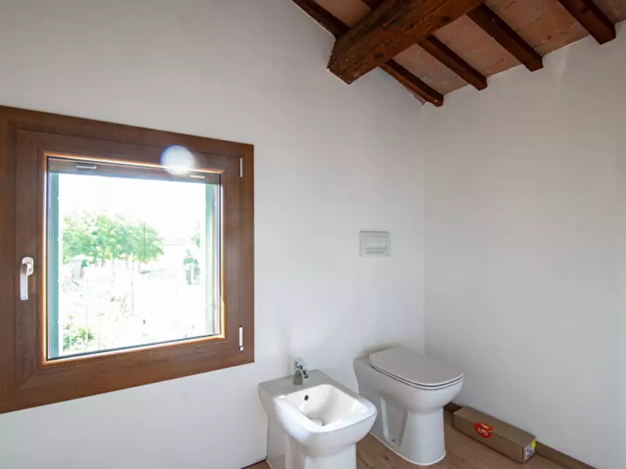 Immagine 25 di Rustico / casale in vendita  in Via Morlungo a Este