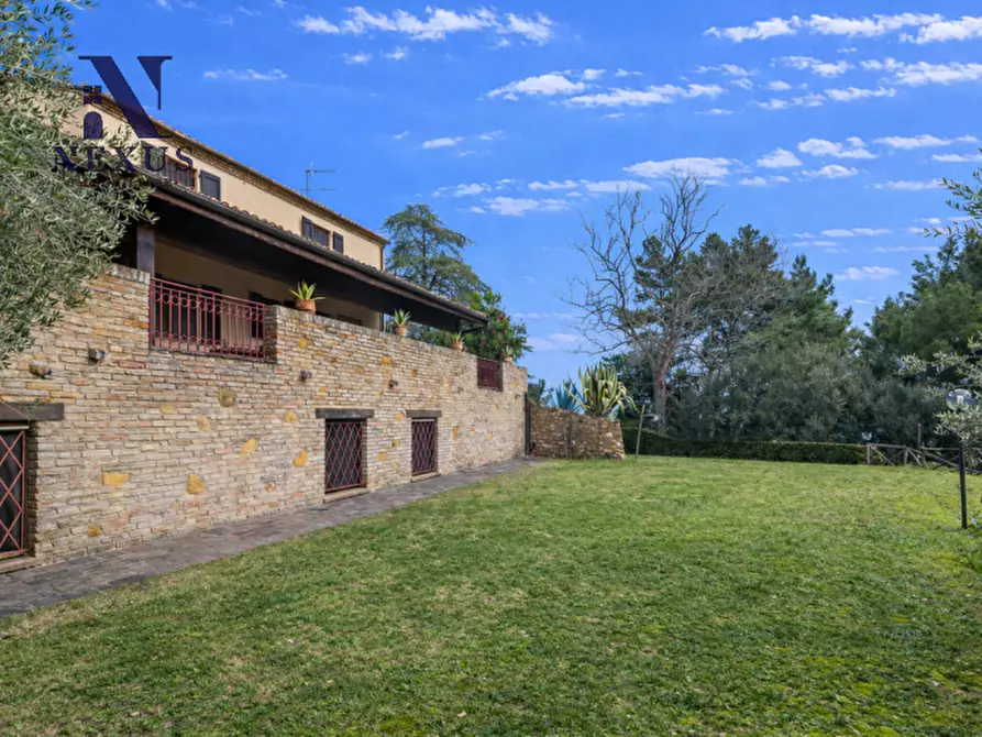 Immagine 9 di Villa in vendita  in Località Rosciano a Fano