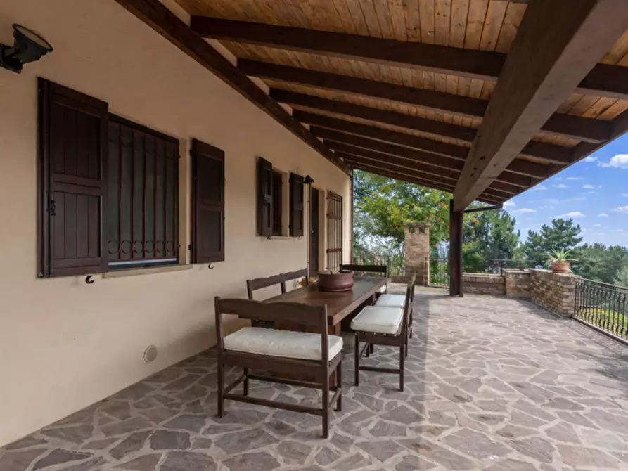 Immagine 9 di Villa in vendita  in Località Rosciano a Fano