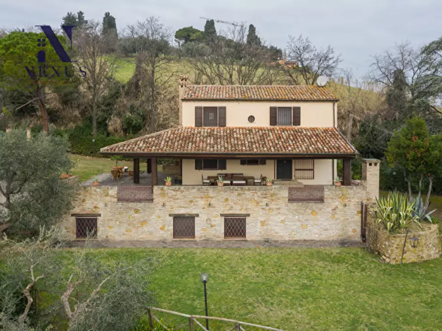 Immagine 18 di Villa in vendita  in Località Rosciano a Fano