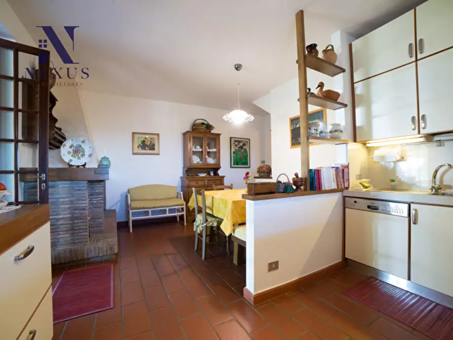 Immagine 20 di Villa in vendita  in Località Rosciano a Fano