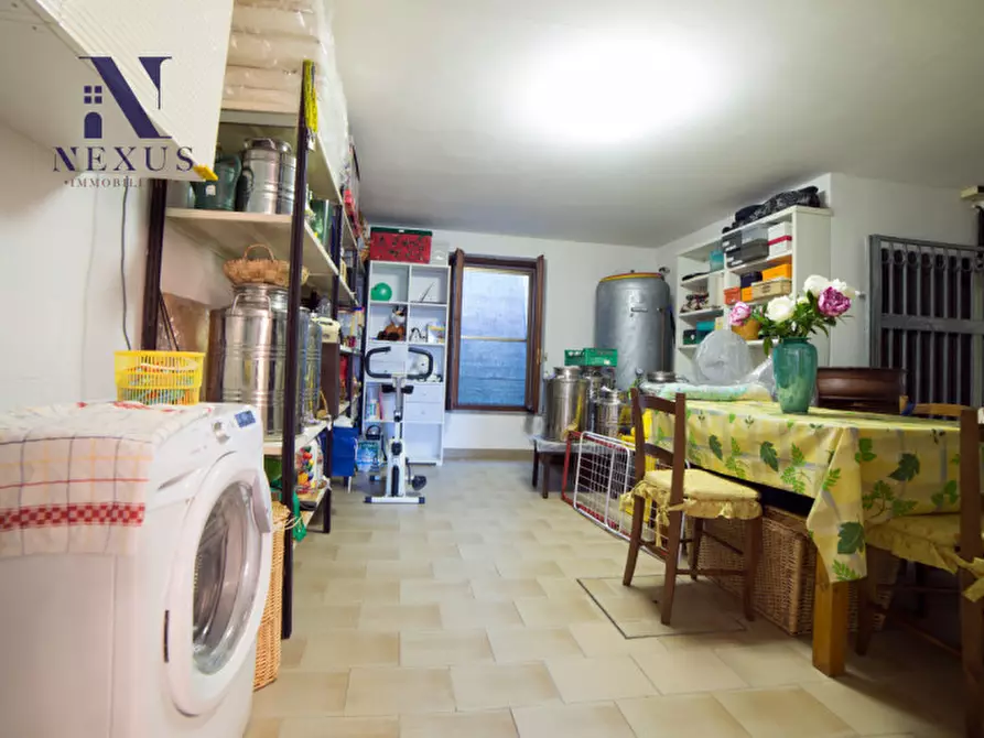 Immagine 41 di Villa in vendita  in Località Rosciano a Fano