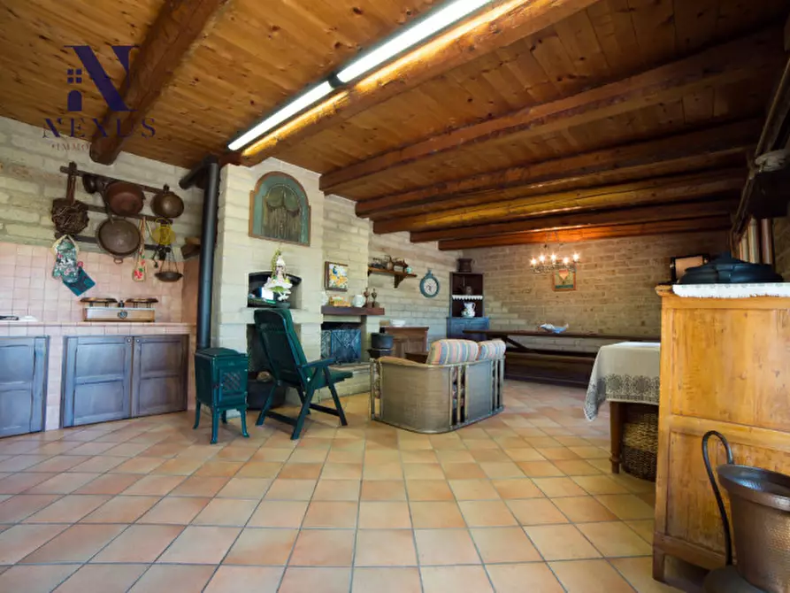 Immagine 45 di Villa in vendita  in Località Rosciano a Fano