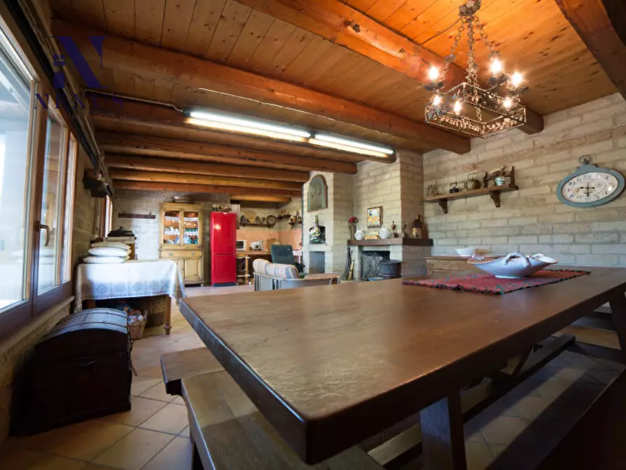 Immagine 46 di Villa in vendita  in Località Rosciano a Fano