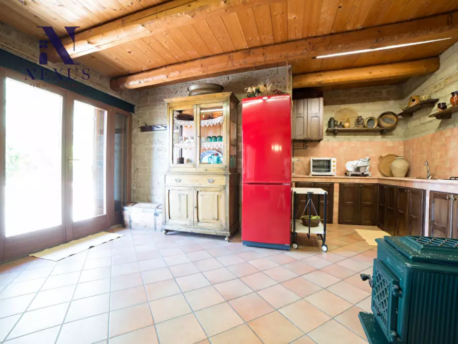 Immagine 49 di Villa in vendita  in Località Rosciano a Fano