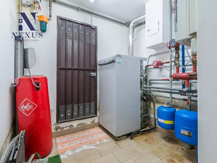 Immagine 56 di Villa in vendita  in Località Rosciano a Fano