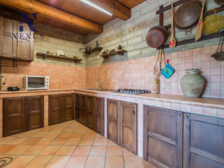 Immagine 59 di Villa in vendita  in Località Rosciano a Fano