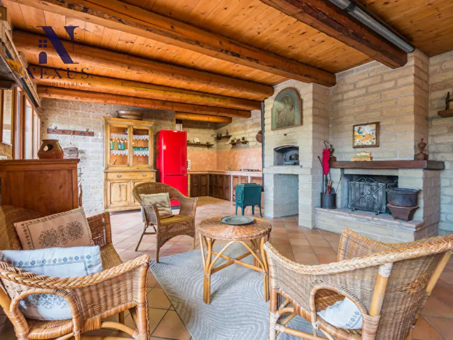 Immagine 63 di Villa in vendita  in Località Rosciano a Fano
