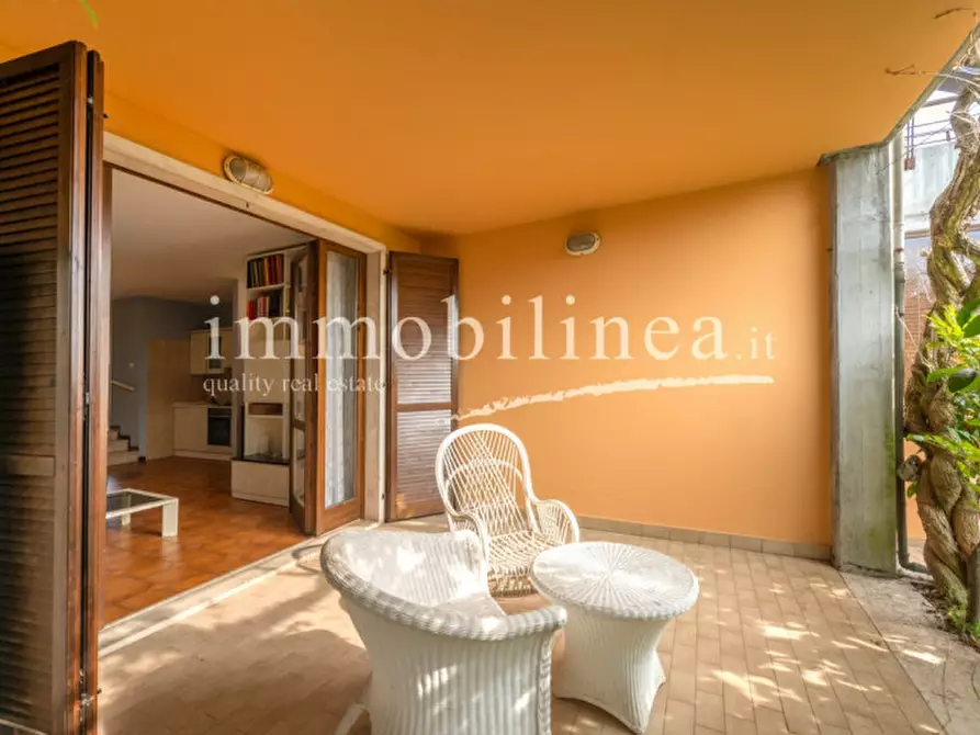 Immagine 2 di Appartamento in vendita  in Via Cimabue a Garda