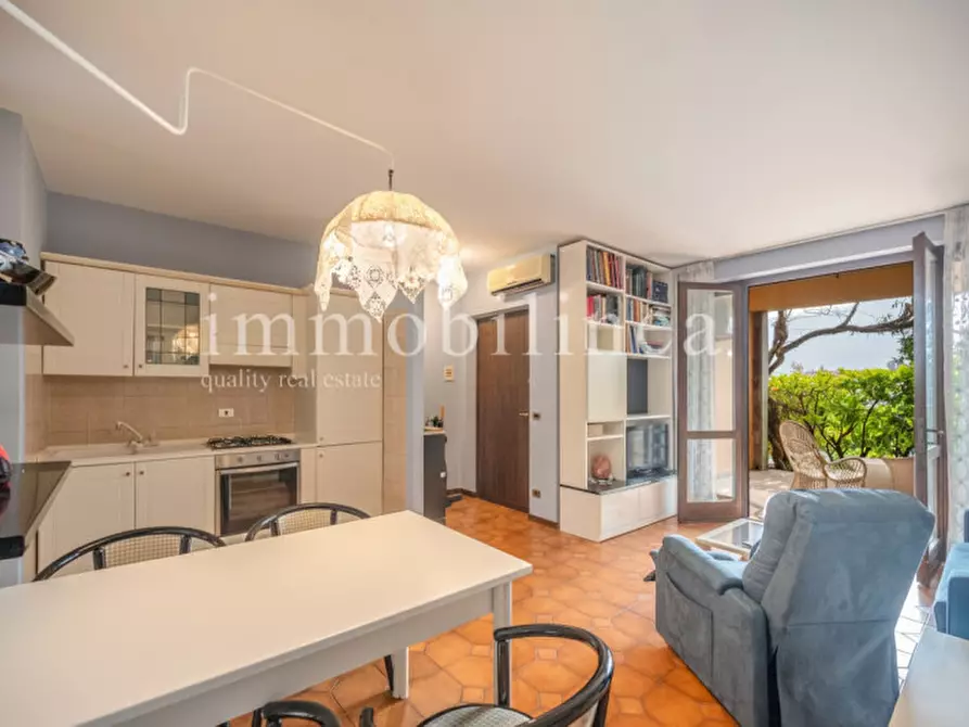 Immagine 12 di Appartamento in vendita  in Via Cimabue a Garda