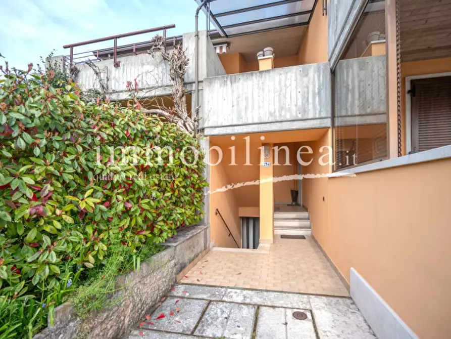 Immagine 26 di Appartamento in vendita  in Via Cimabue a Garda