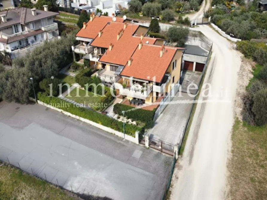 Immagine 27 di Appartamento in vendita  in Via Cimabue a Garda